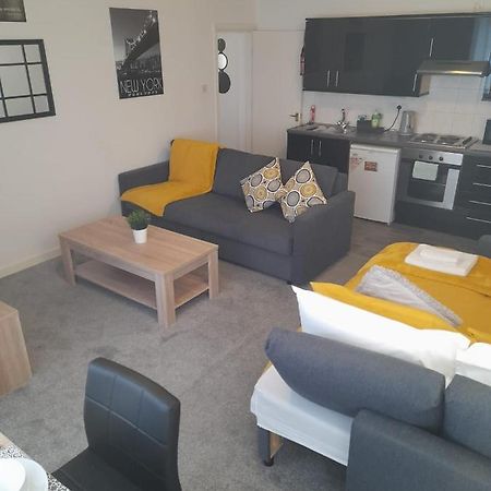 Flat 4 Corner House Daire Doncaster Dış mekan fotoğraf